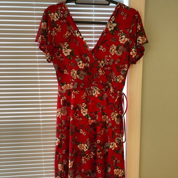 Kaileigh Dresses & Skirts - NWT Kaileigh Faux Wrap Knit Dress